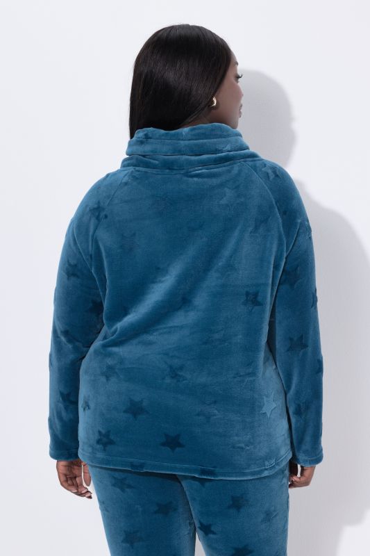 Star Design Velour Knit Lounge Top