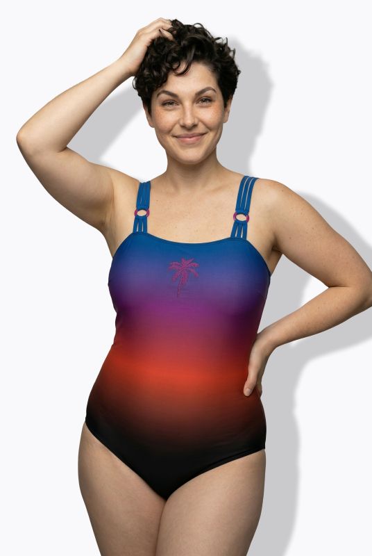 Бански с цветен градиент