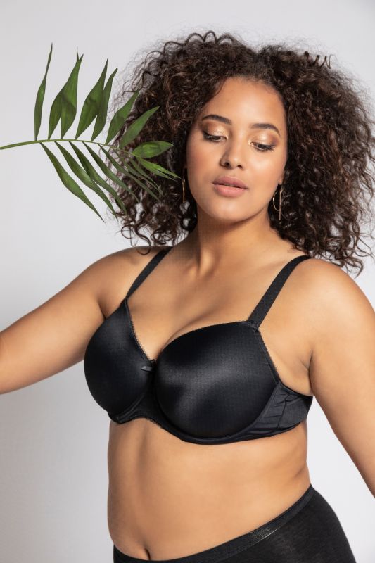 Сутиен с банел и мека чашка с ръб пико