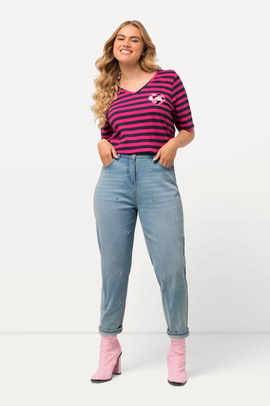 Heart Embroidery Mom Jeans