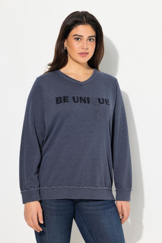 Graphic BE UNIQUE Inverted Seam Sweatshirt