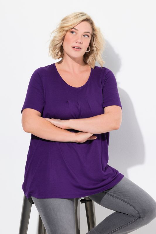 Essential Front Pleat Tee