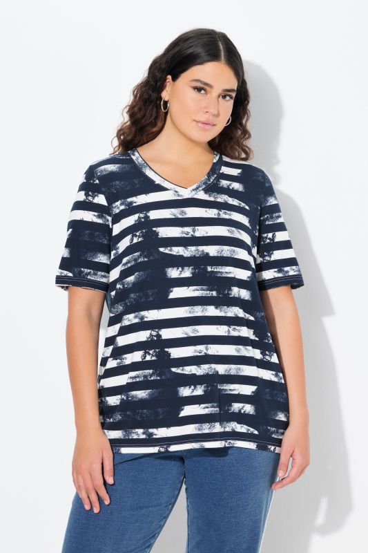 Painted Stripe Short Sleeve V-Neck Tee