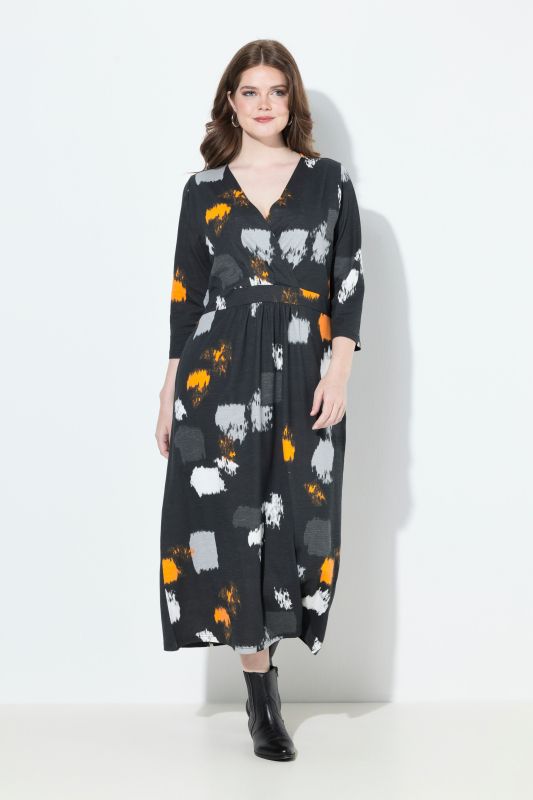 Graphic Print 3/4 Sleeve Dress