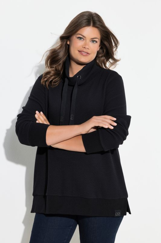 Пуловер с качулка на Laurason