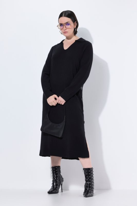 Рокля с V - образно деколте