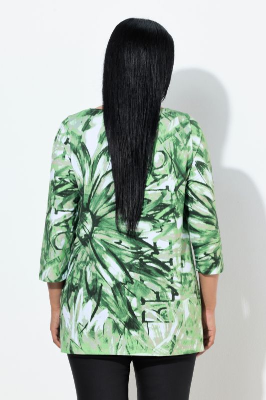 Тениска с абстрактен флорален принт