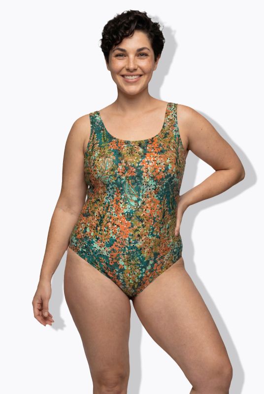 Бански с точки и цветя