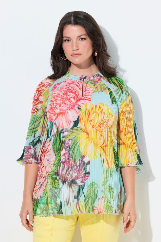 Floral Allover Pleated Blouse