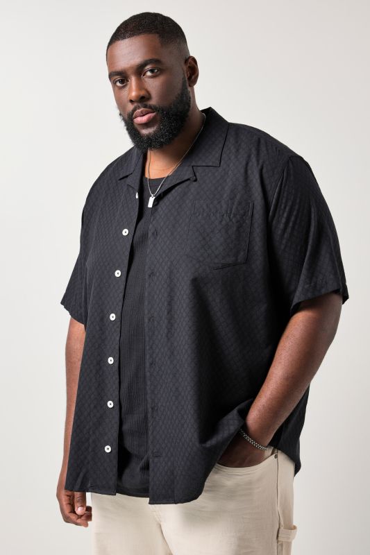STHUGE shirt