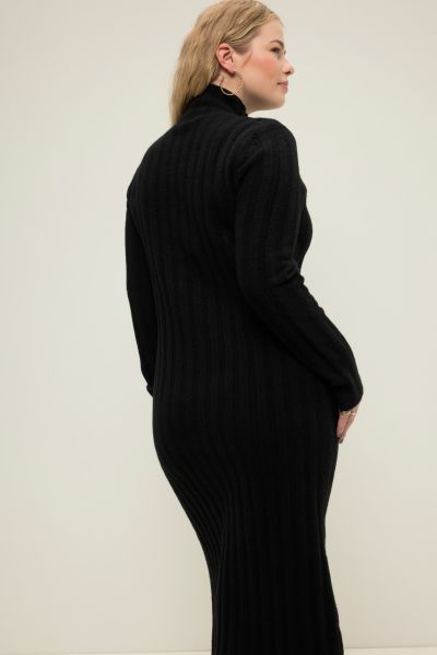 Maxi dress, slim shape, ribbed knit, stand-up collar, long sleeves