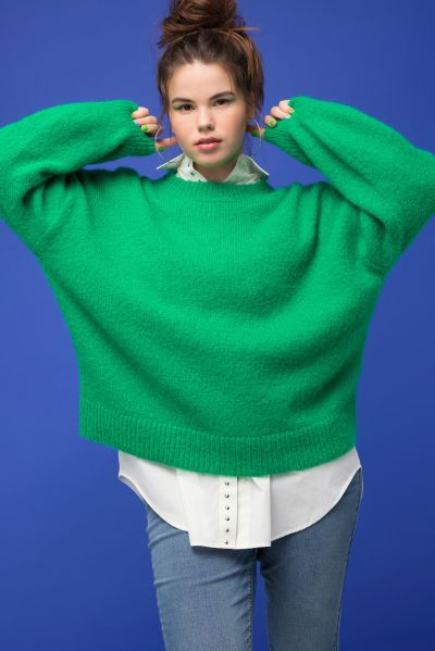 Пуловер едноцветен