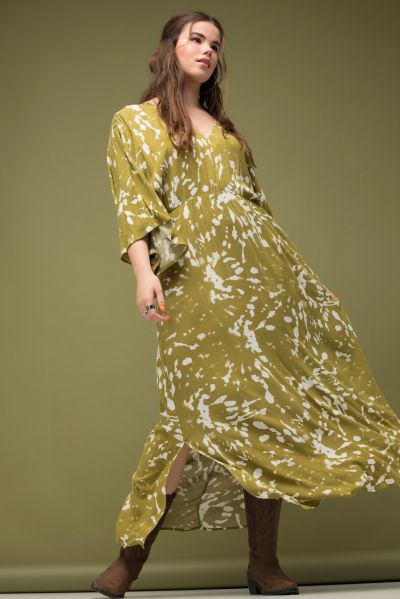 Splatter Paint 3/4 Sleeve Maxi Dress