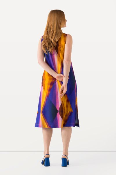 Geometric Print Sleeveless A-Line Dress