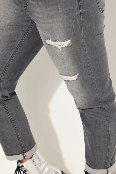 Distressed Stretch Fit Boyfriend Jeans