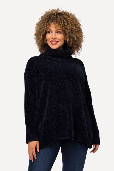 Soft Textured Chenille Oversized Fit Sweater