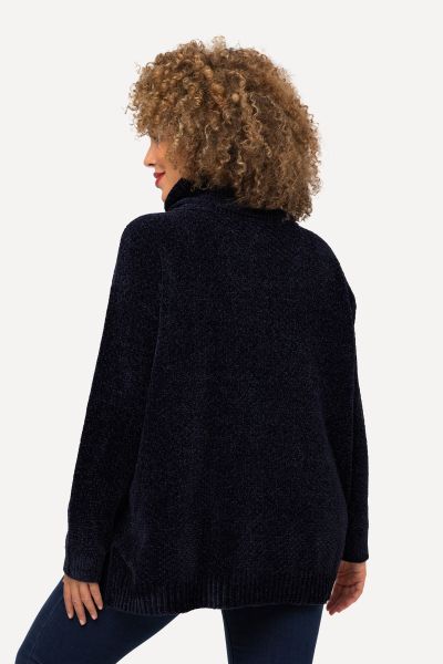 Soft Textured Chenille Oversized Fit Sweater