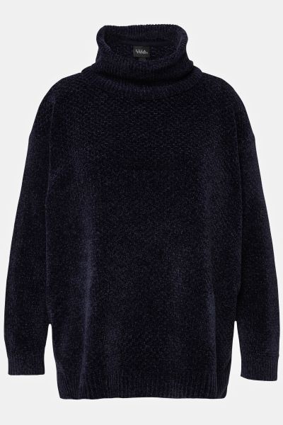 Soft Textured Chenille Oversized Fit Sweater