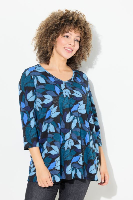 3/4 Sleeve V-Neck Leaf Print Tee