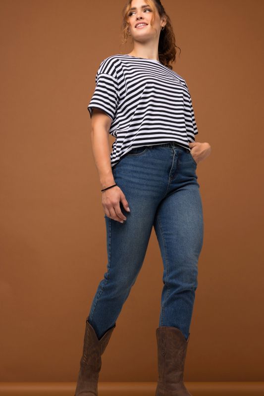 Stretch Fit Mom Jeans