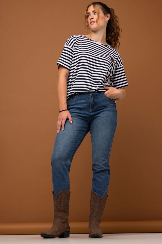 Stretch Fit Mom Jeans