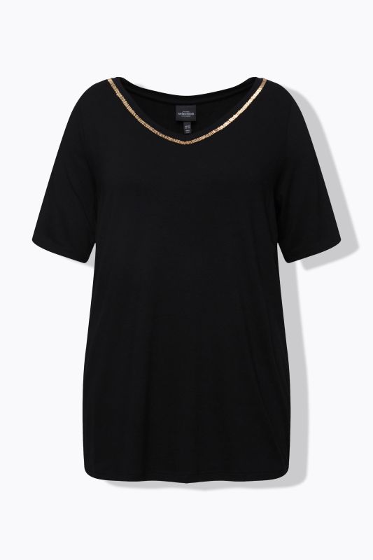 Beaded Neckline Short Sleeve Tee