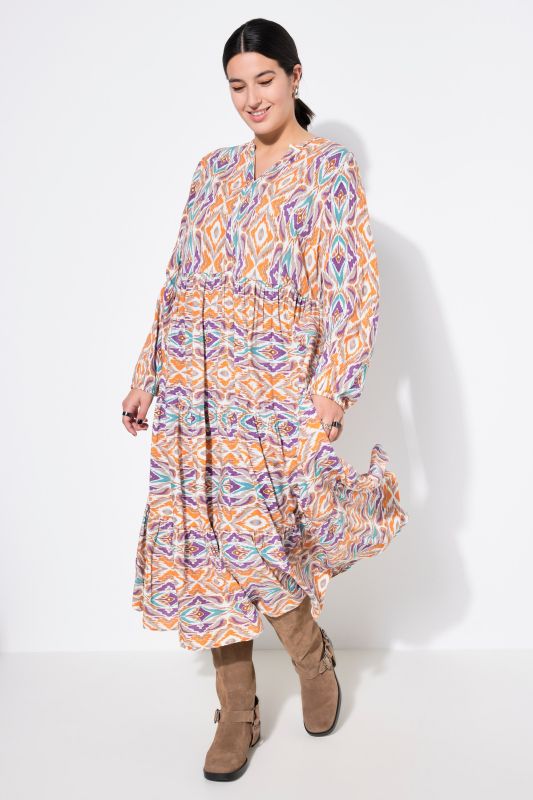 maxi dress, all-over print, V-neck, flounces