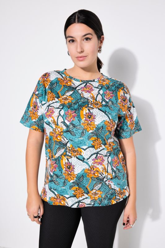 T-shirt, oversize shape, flower print, half sleeves