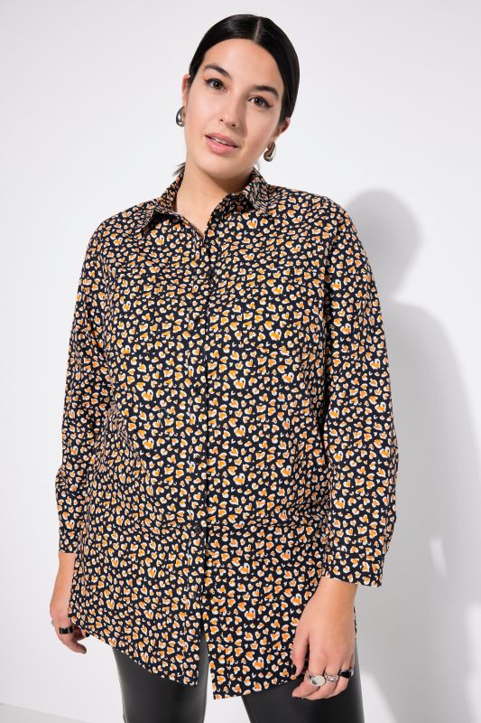 Shirt blouse, boxy shape, hearts print