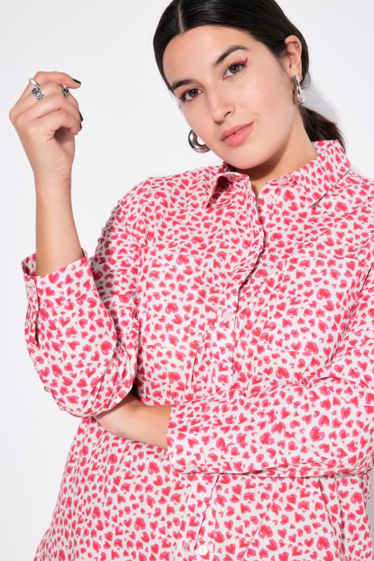 Shirt blouse, boxy shape, hearts print