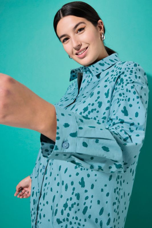 shirt blouse, boxy shape, speckled print