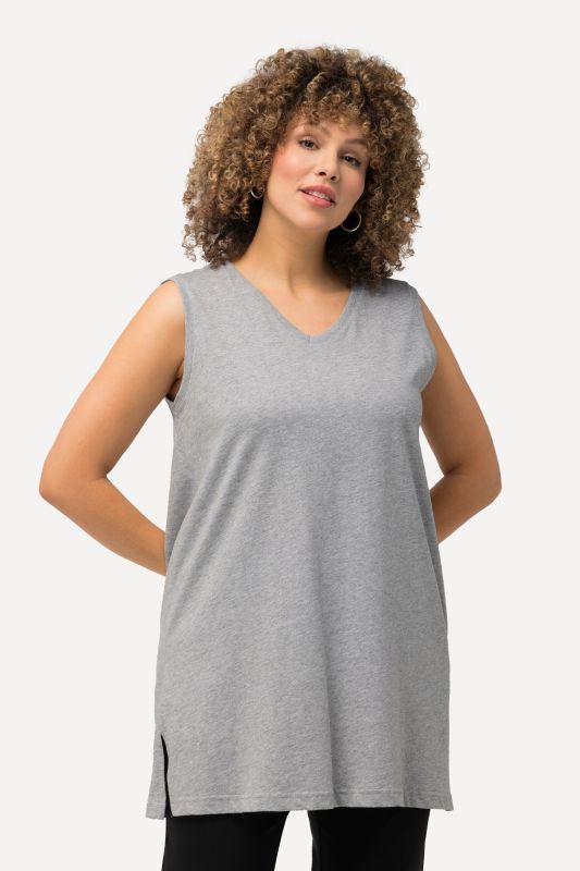 Basic V-Neck Knit Tank