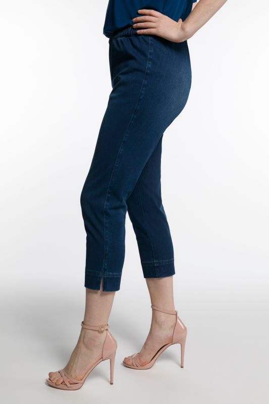 Denim Look Slim Leg Sienna Fit Stretch Knit Capri Leggings