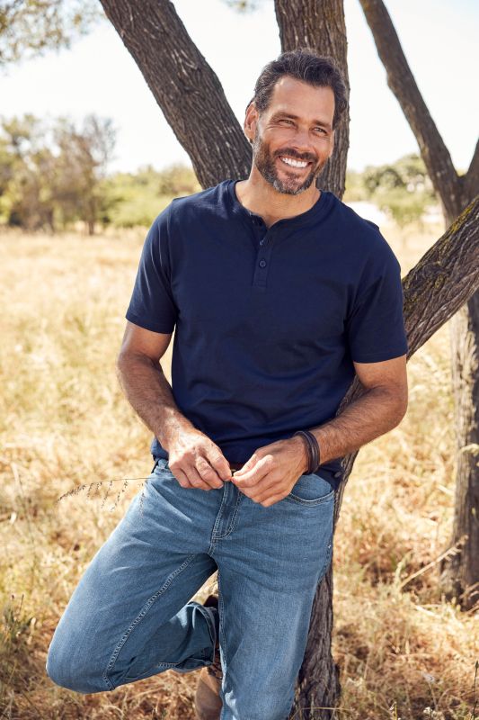 Short Sleeve Henley Shirt, Basic