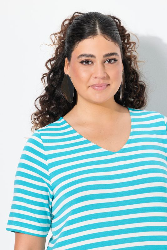 Mixed Stripe Short Sleeve Gore Panel Midi Dress