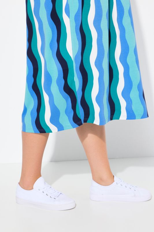 Wave Print Short Sleeve V-Neck Dress