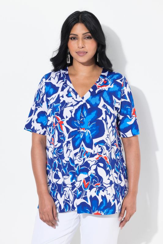 Bold Blossom Short Sleeve V-Neck Stretch Fit Tee