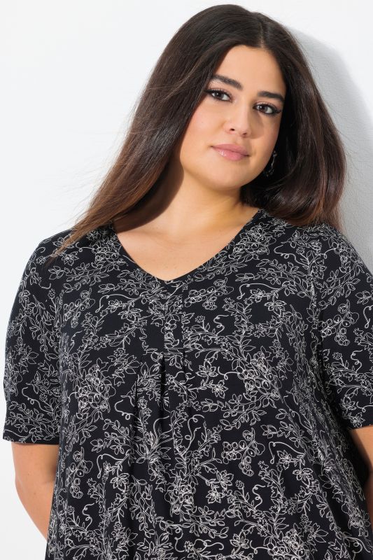 Vinework Short Sleeve Pleated Knit Tunic