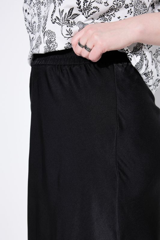Satin Elastic Waist Skirt