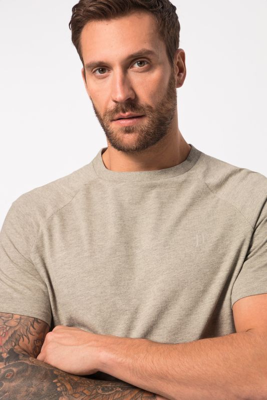 T-shirt, short sleeve. Basic, round neck, up to 8 XL