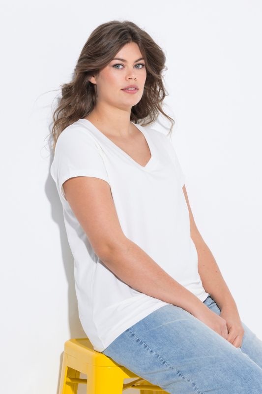 V-Neck Short Sleeve Tee