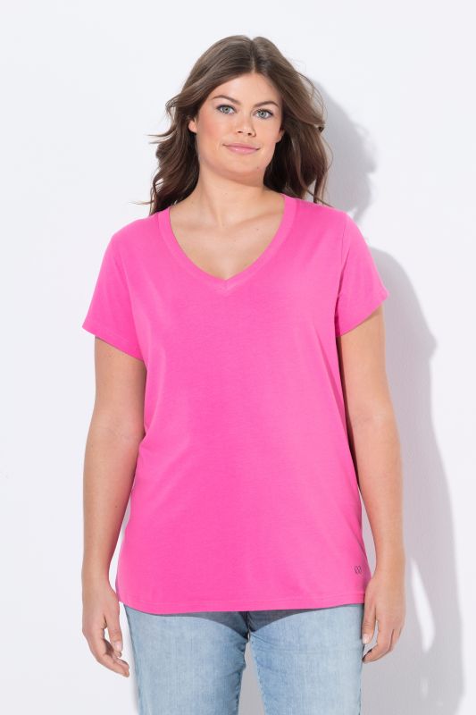 V-Neck Short Sleeve Tee