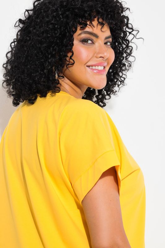 Rhinestone Pineapple Cap Sleeve Tee