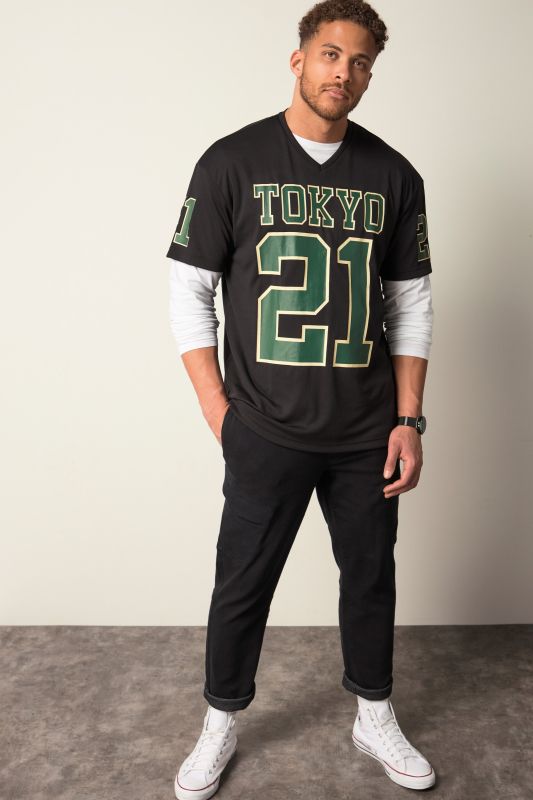 STHUGE T-shirt