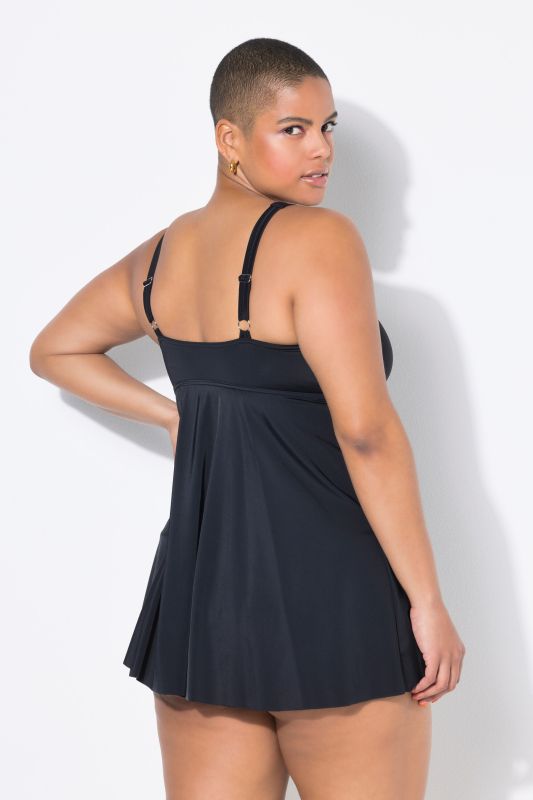 Tankini top, soft cups, wrap look