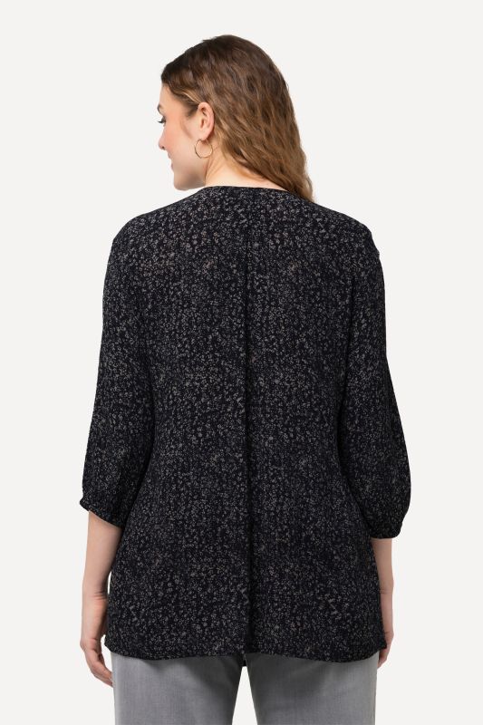 Polka Dot 3/4 Sleeve Smocked Blouse