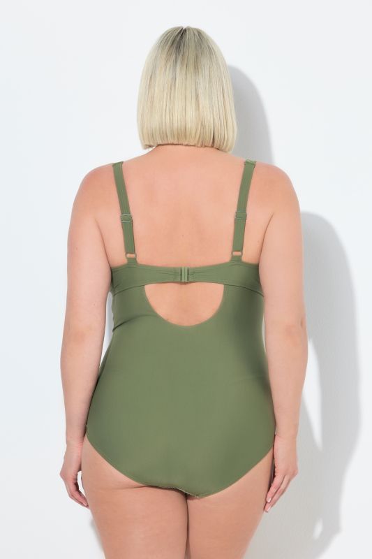 Textured Underwire Swimsuit