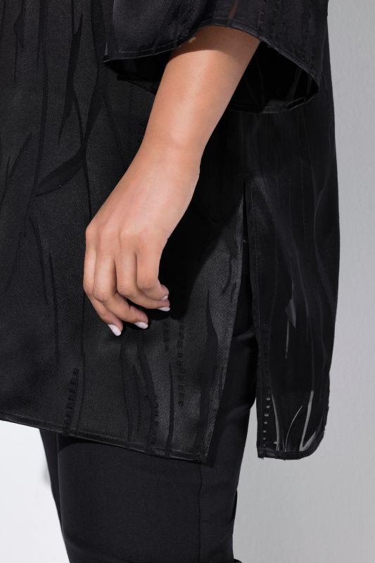 Satin Burnout Open Shape Cardigan