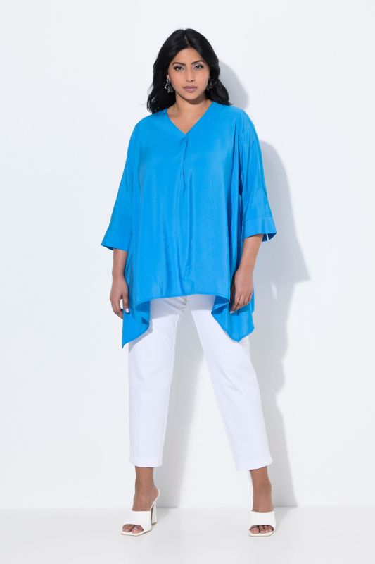 Oversized Pointed Hem 3/4 Sleeve Blouse