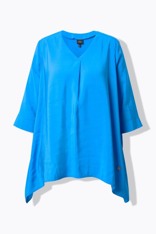 Oversized Pointed Hem 3/4 Sleeve Blouse